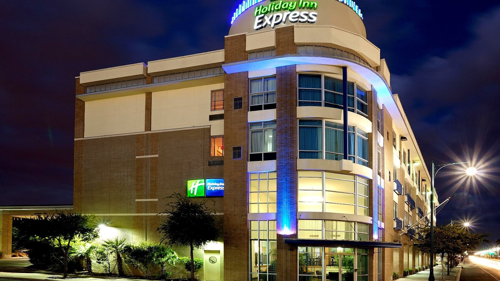 Hotels In San Antonio Near Convention Center Trip to Hotel